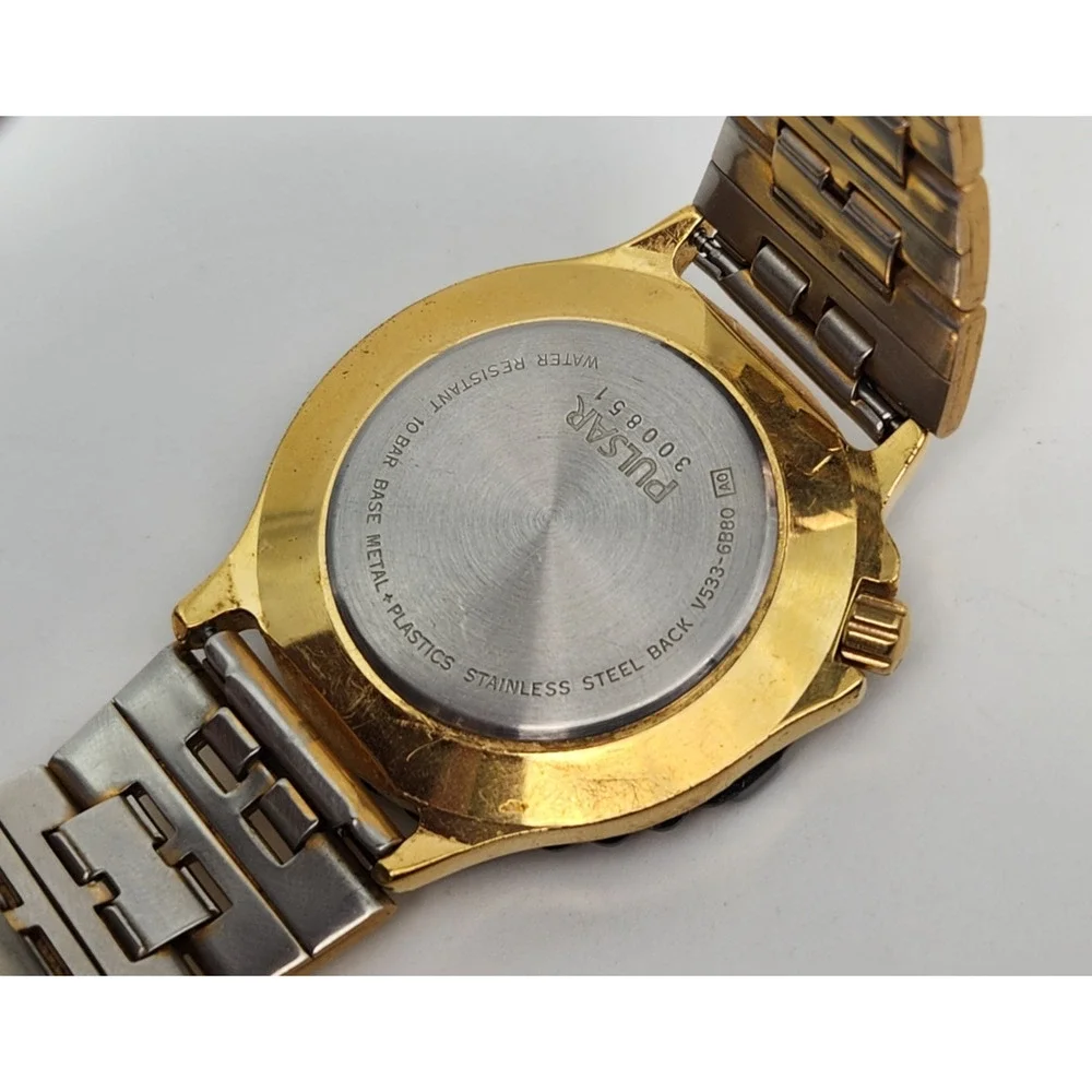 Pulsar V533-6B80 Quartz Divers Watch Gold Tone Day Date 100m - Mercury Band